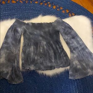 Off the shoulder blue cinched top w/ bell sleeves